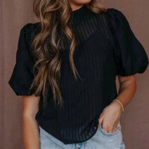 NWT 🌹 New Minkpink Puff Sleeve Top XS